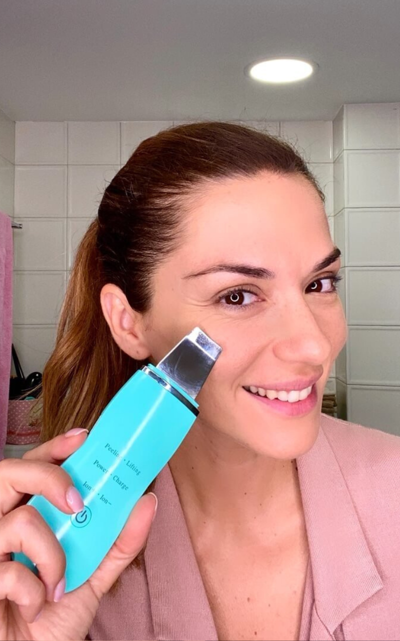 Βάσω Λασκαράκη #Peel Skin